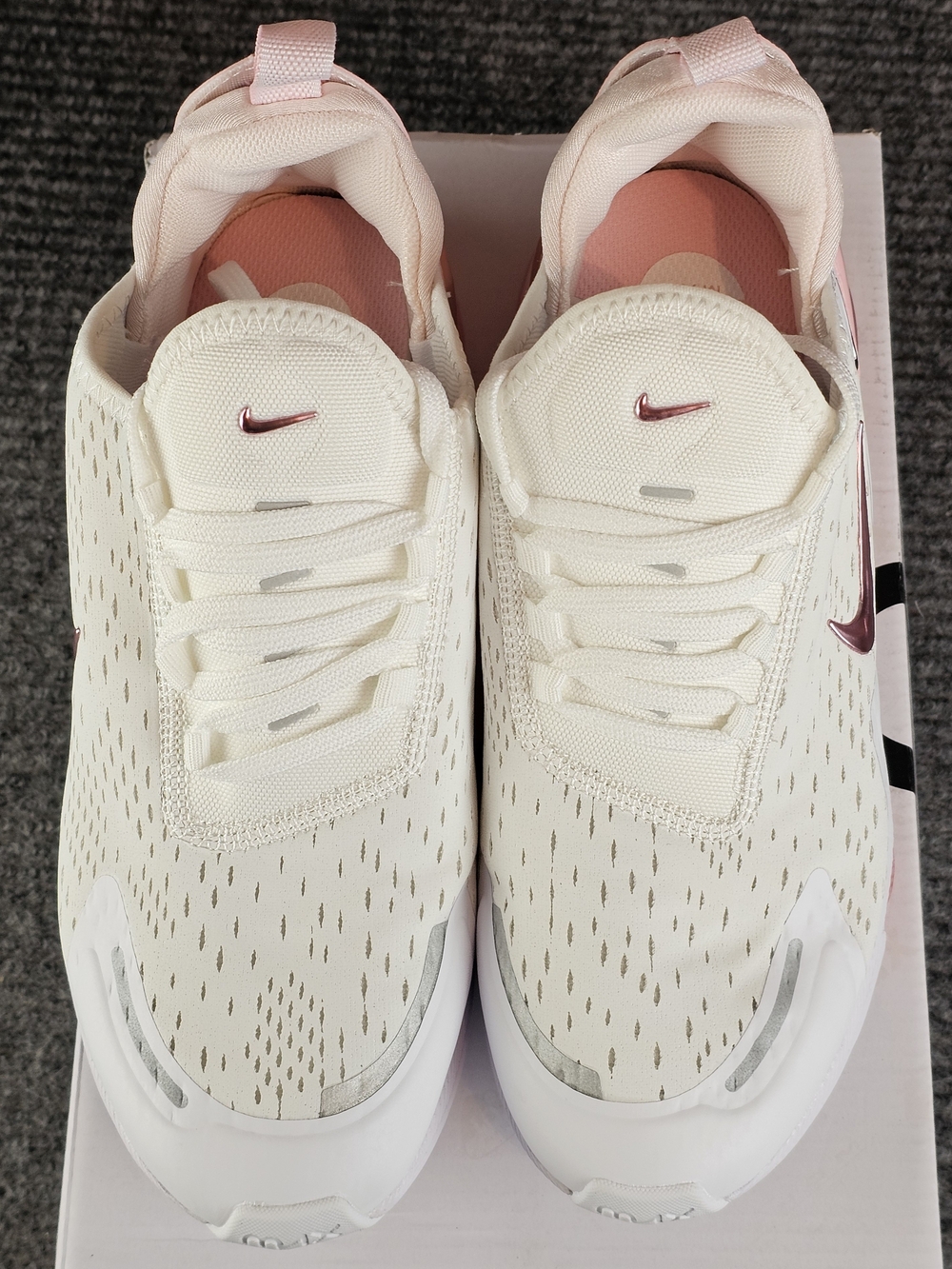 Nike Air Max 270 Women’s Sneakers - White & Pink - Picture 6 of 15